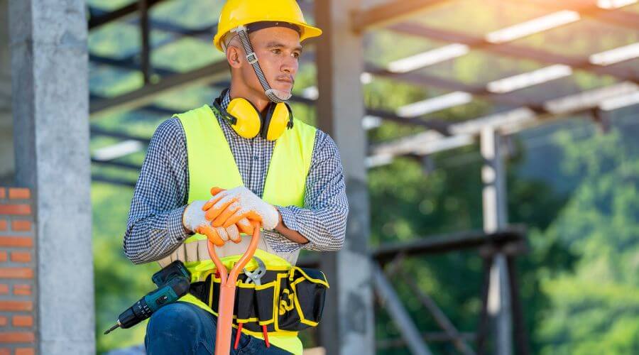 Professional gutter cleaning in Valdez, NM
